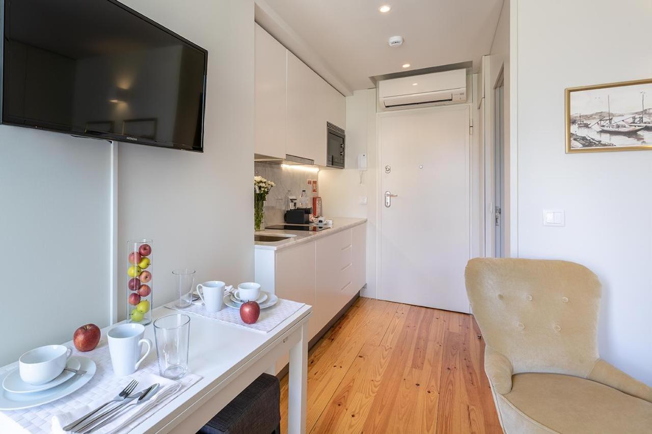 Inside Porto Apartments - Pinheiro Exterior photo
